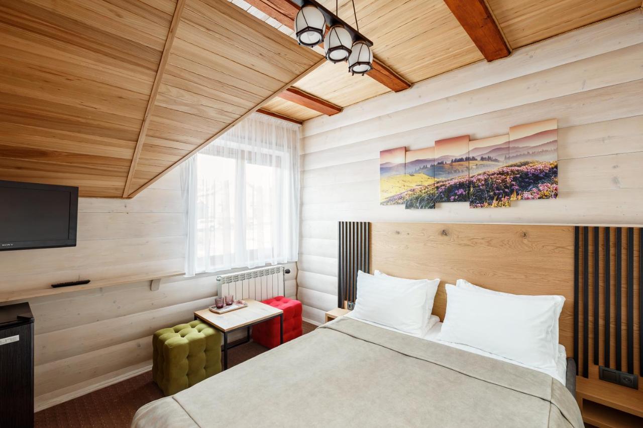 Double Room,1344072785:JPEG